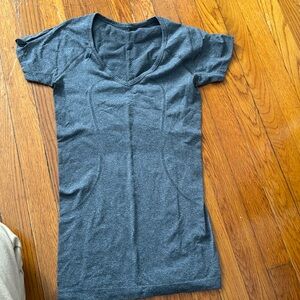 COPY - Lululemon athletic tshirt